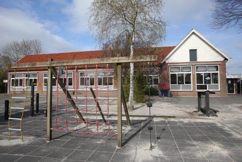 Glasstudio in basisschool langweer