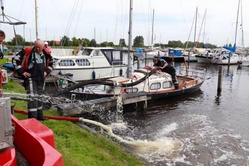 150805 Zinkend bootje