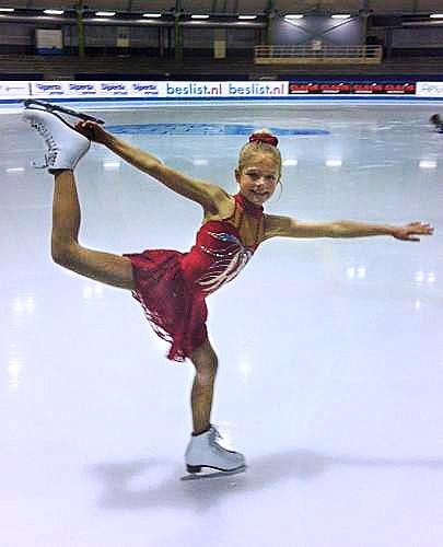 160513 Kunstschaatstalent Lieke de Wagt