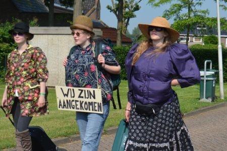 040616 optocht schartserbrug 5