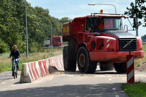 160715 Barrier tunnel Haulstersingel fietser