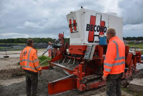 160715 Beton fietspad Sbrug Sint nyk storten