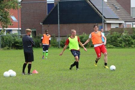 01082016 renado eerste training 1