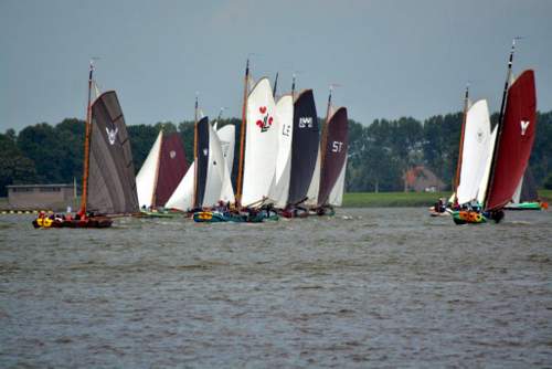 160821 Opsjitter Lemster Baai vloot