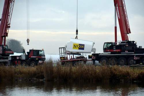 161215 Ontmanteling windmolens spannenburg transport