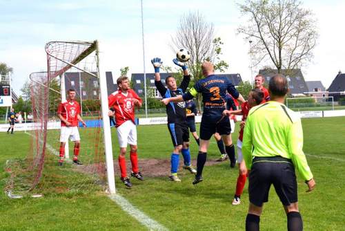 170515 Langweer Deinum keeper