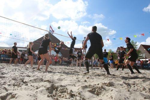 040617kpj beachvolleybal deel 2 10