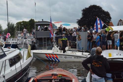 170811 Politie Skutsjesilen Langweer