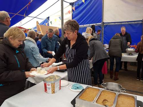 170919 Dorpsbarbecue voor de eerste keer