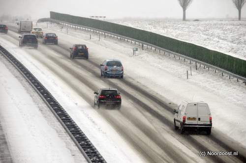 10120452 Gladheid sneeuw