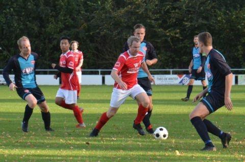 voetbal wedstrijd langweer1 de walden1 10