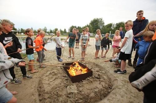 5 camping blaauw 3