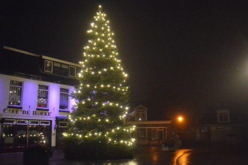 121220 kerstboom plein 8