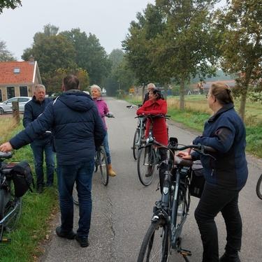 Raadsleden fietsen rondje Tsjukemar