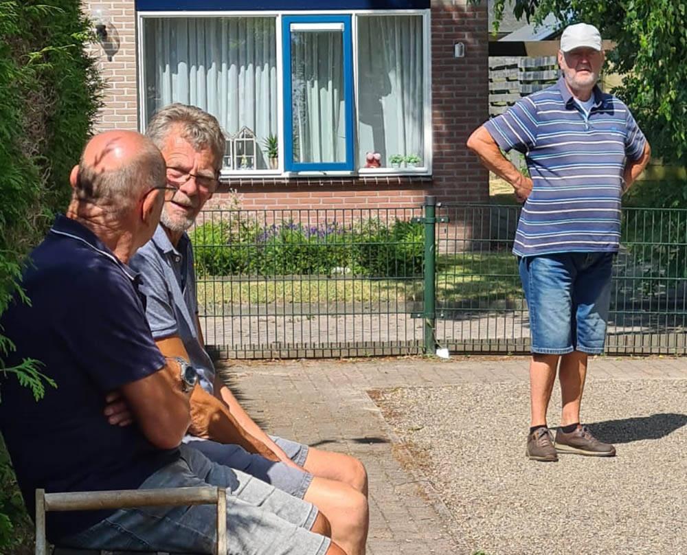 230625 Idskenhuizen jeudeboules bankje 1000