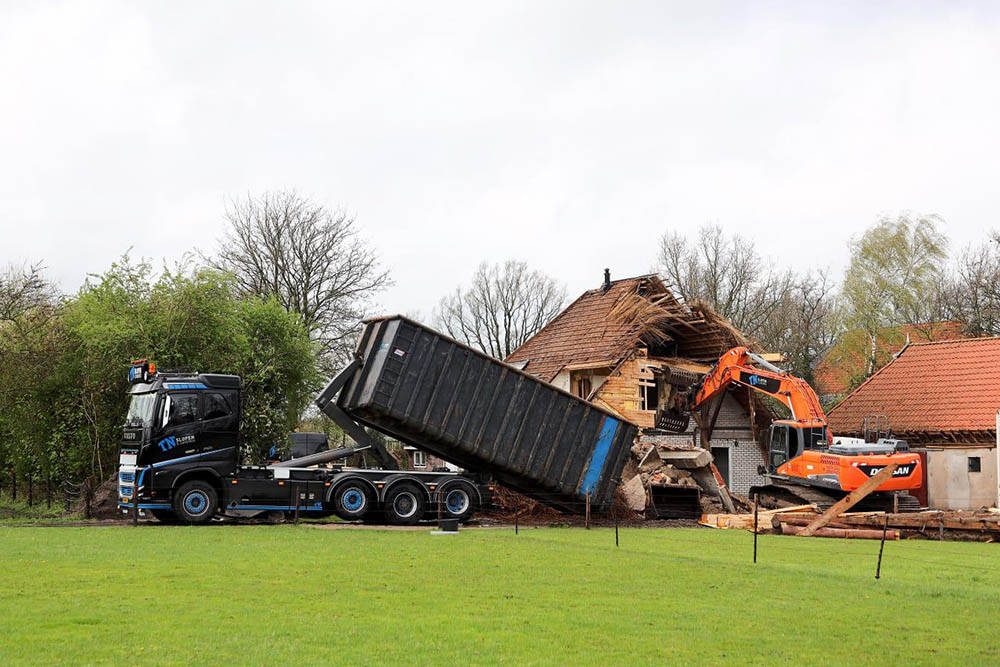 240921 Joure DemolitionDay vrachtauto c TNSlopenenSaneren