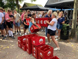 Langweer viert uitbundig jaarlijks dorpsfeest