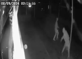 Daders vernielingen feestverlichting Sint Nyk op beeld