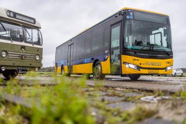 Qbuzz presenteert nieuwe bus in Ouwsterhaule