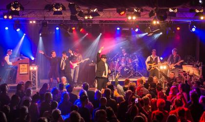 Kaartverkoop Blues Brothers and Sisters Sint Nyk gaat los